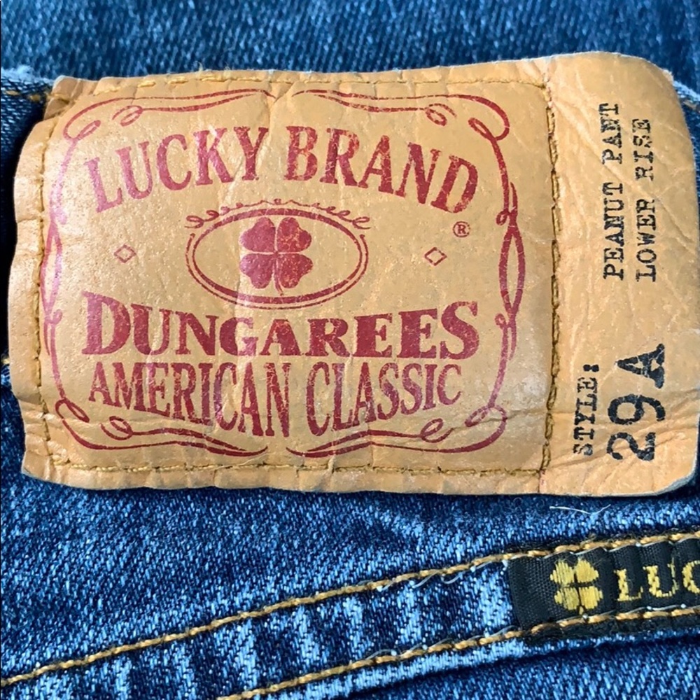 Lucky brand boot cut. Med wash